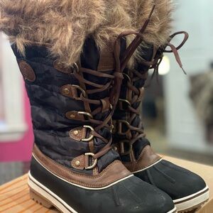 Women's Black and Brown Winter Boots